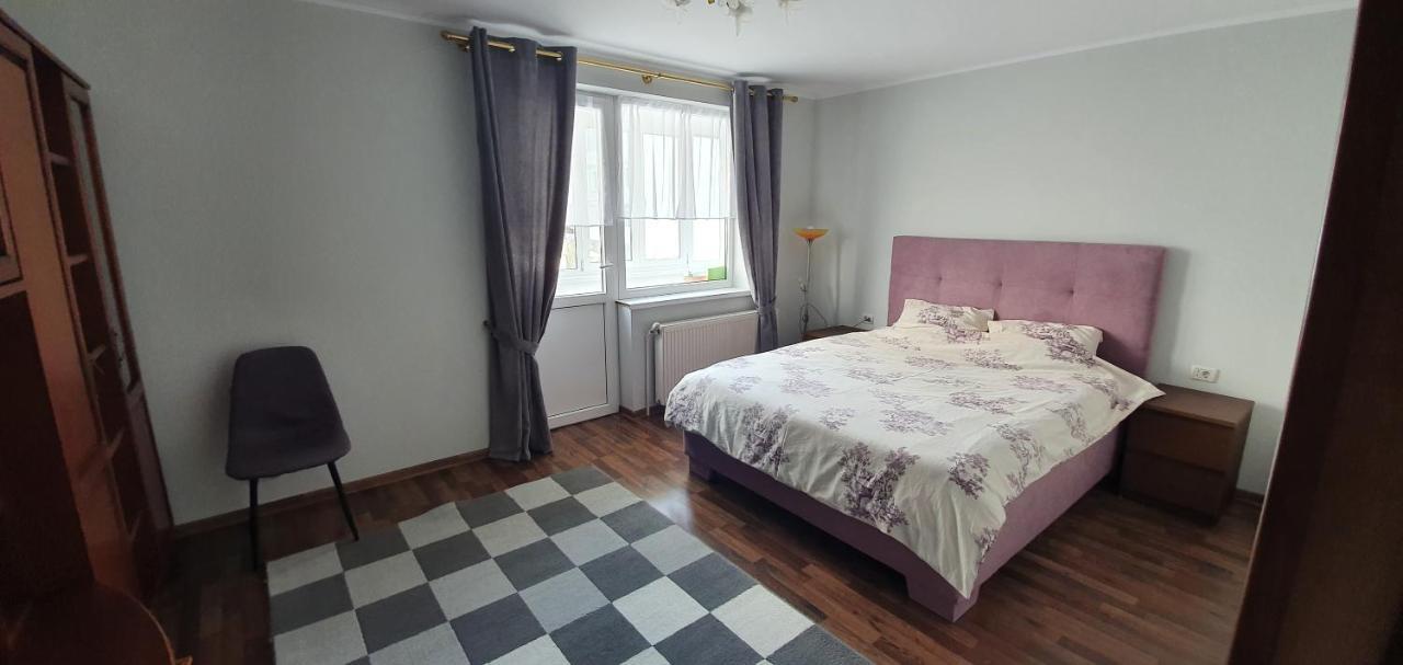 Yla Apartments П'ятра-Нямц Екстер'єр фото